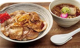 豚丼の写真